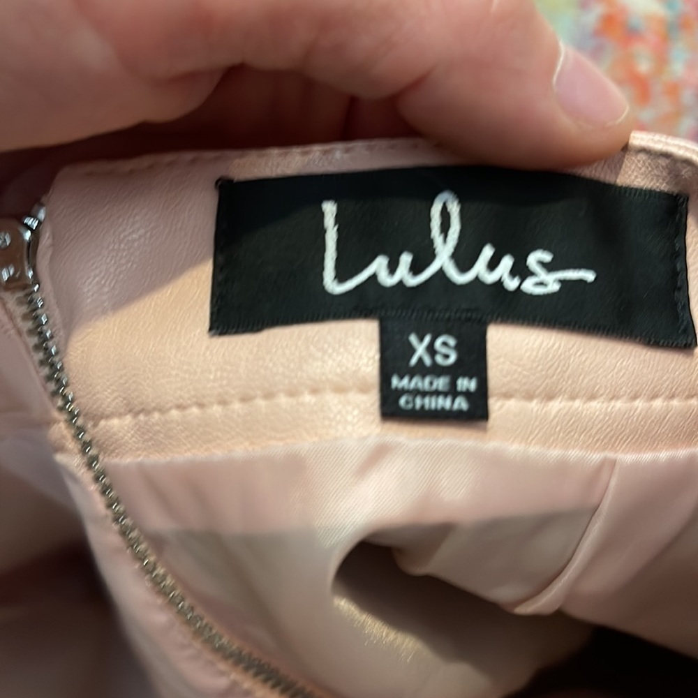Lulu’s Harley Blush Pink Vegan Leather Mini Skirt - Picture 4 of 5